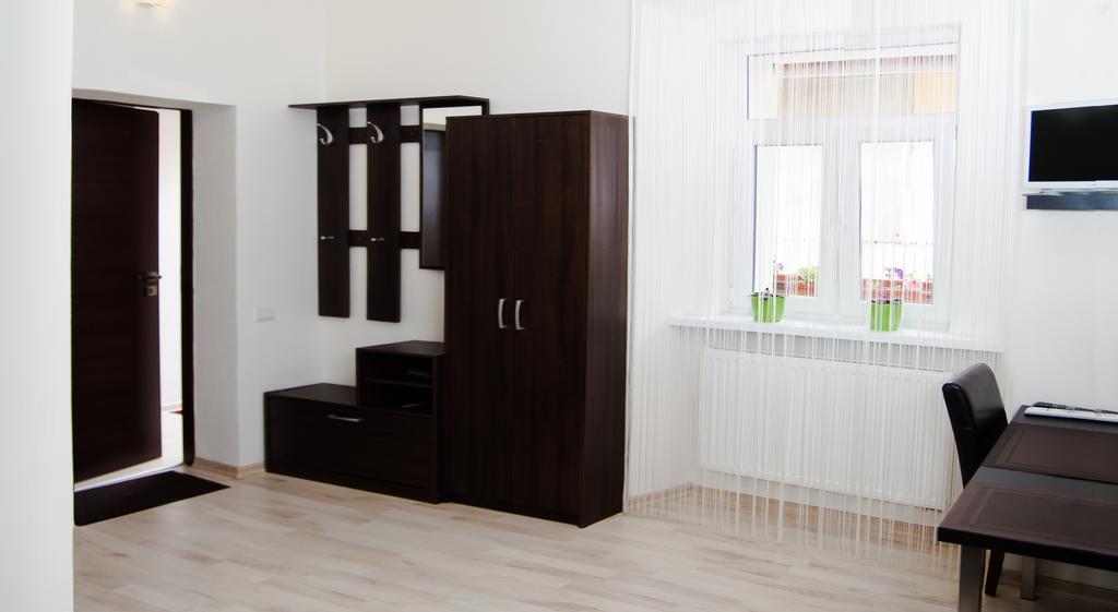 Leo Apartment Bratislava Exterior photo