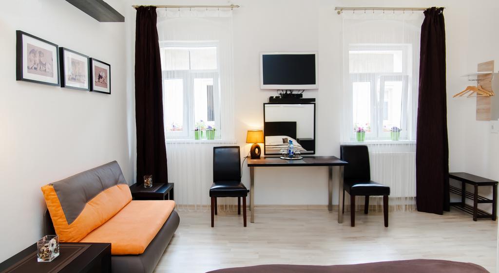 Leo Apartment Bratislava Exterior photo