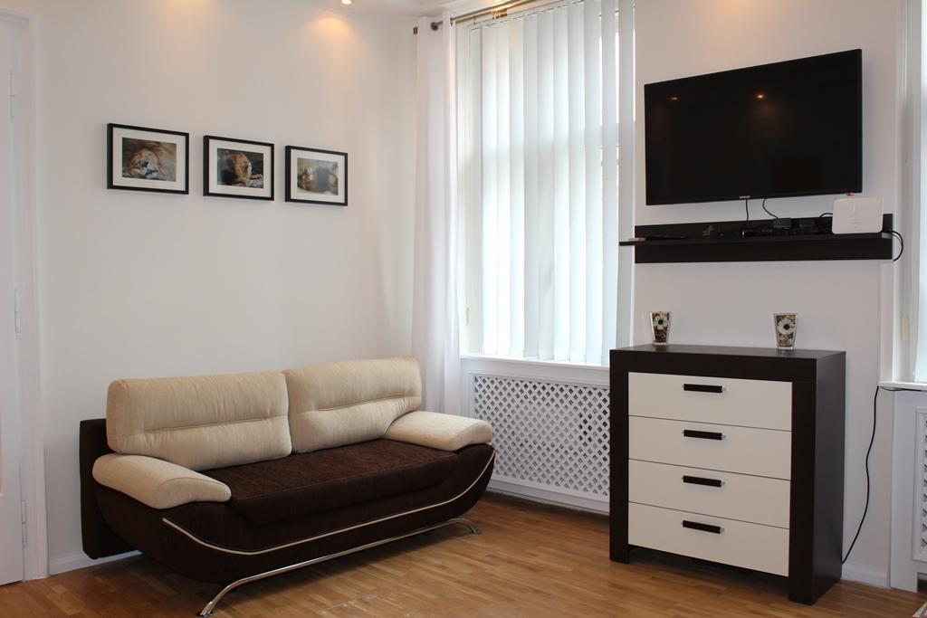 Leo Apartment Bratislava Exterior photo