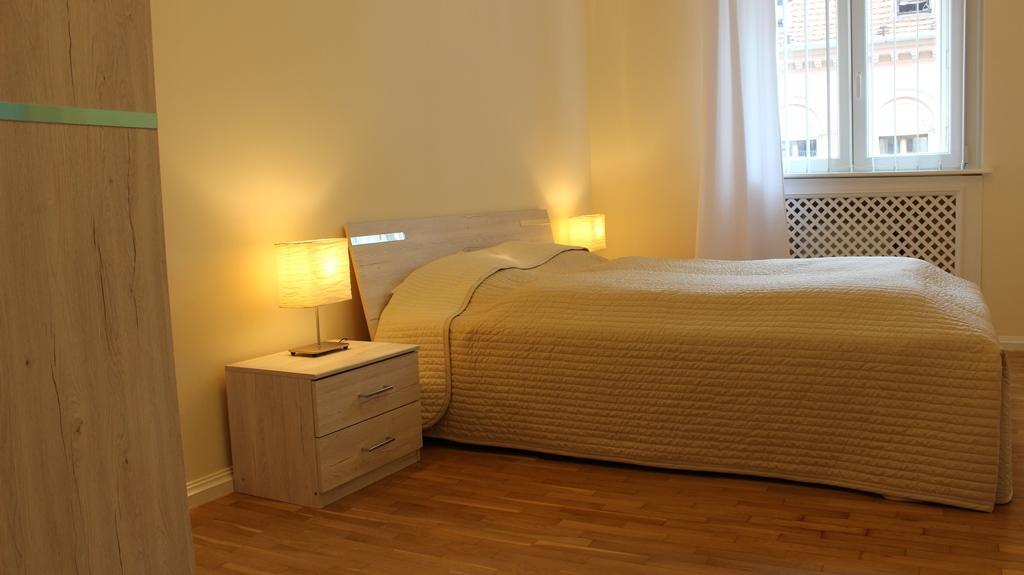 Leo Apartment Bratislava Exterior photo